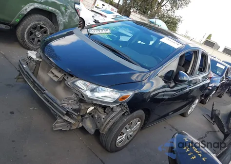 2015 Honda Fit Lx z USA, uszkodzony, nr VIN 3HGGK5H51FM707072